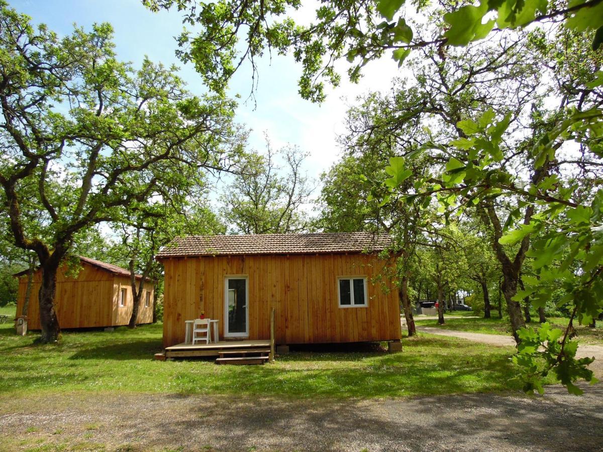Camping Les Paillotes Payrac Екстериор снимка