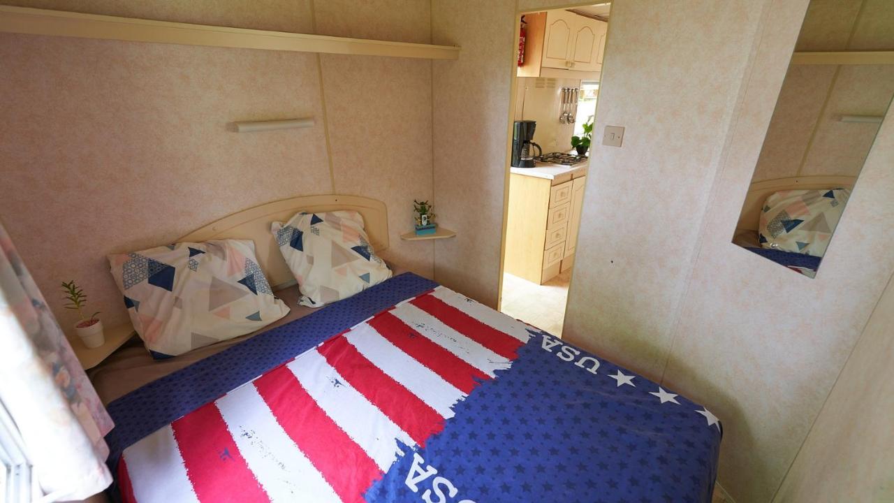 Camping Les Paillotes Payrac Екстериор снимка