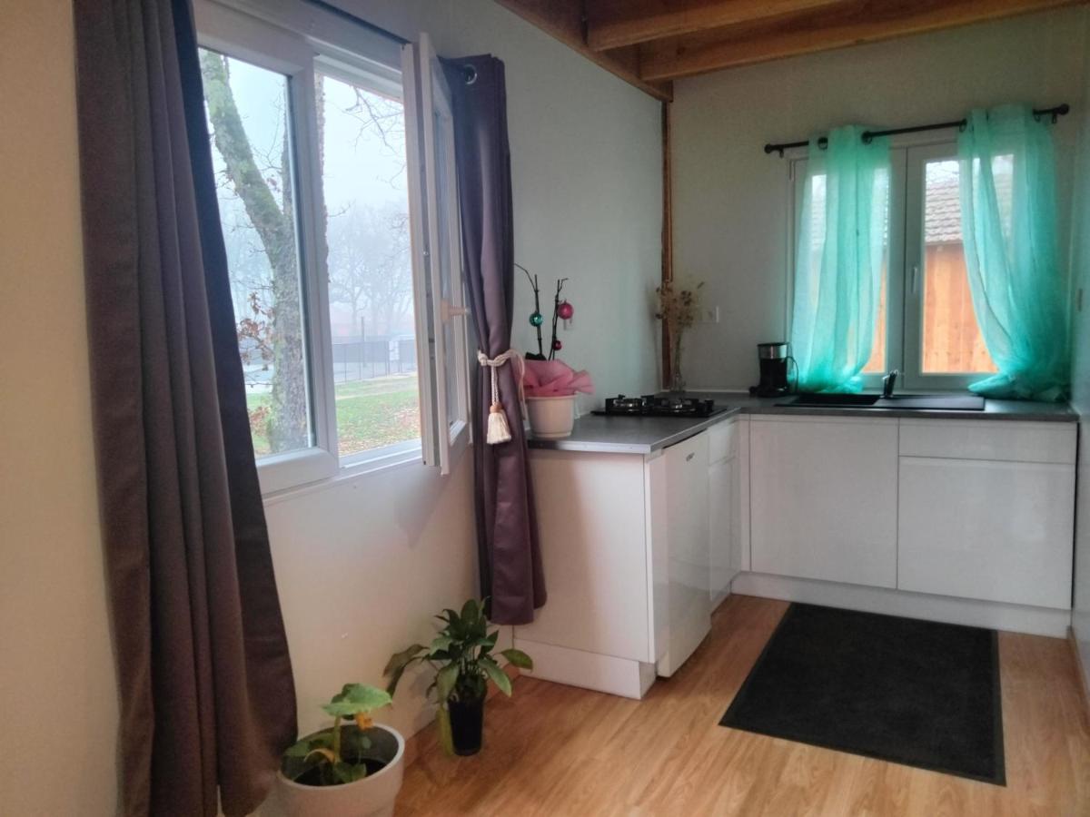 Camping Les Paillotes Payrac Екстериор снимка